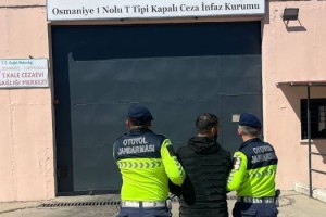 Osmaniye'de Silahlı Yağma Suçundan Aranan Şahıs Yakalandı