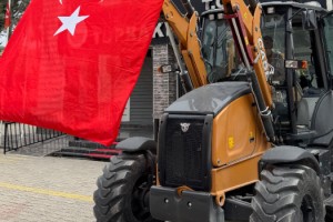 Toprakkale Belediyesi Araç Filosunu Güçlendirmeye Devam Ediyor
