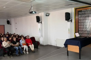 TÜBİTAK Birincileri Şehit Çağrı Doğan Ortaokulu'nda Projelerini Tanıttı