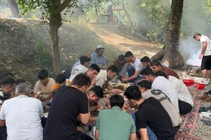 Öğrenciler Final Sınavı Öncesi Piknikte Moral Depoladı