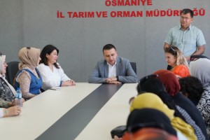 Osmaniye’de ADEM Kursiyerlerine “Çilek Yetiştiriciliği” Eğitimi