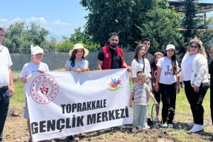Toprakkale’de Gençlerden Doğaya Umut: Gençlik Ormanı Kuruldu