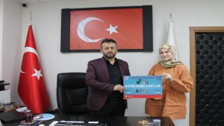 Hukuk Öğrencisi Kazandığı Ödülü Kurban Bağışladı