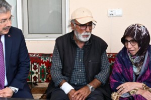 Vali Yılmaz’dan Gazze Yardım Gönüllüsünün Ailesine Ziyaret