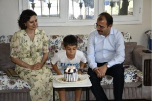 "Yeter ki Sen Gülümse" Projesi Mutluluk Dağıtmaya Devam Ediyor