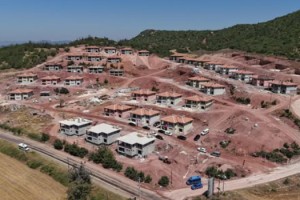 45 Gün İçinde 37 Deprem Konutları Teslim Edilecek