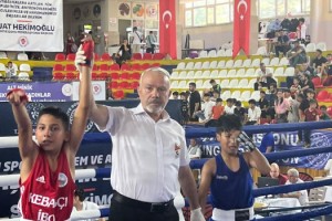 Başarılı Boksçu Toprakkale'nin Gururu Olduı