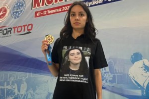 Osmaniyeli Şampiyon Sporcu, Altın Madalyasını Arkadaşına İthaf Etti
