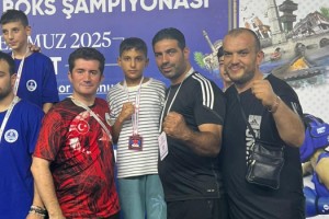 Tokat'dan 8 Madalya: Osmaniyeli Minik Boksörler Madalyalarla Döndü