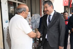 Vali Dr. Erdinç Yılmaz'dan Esnafa Moral Ziyareti