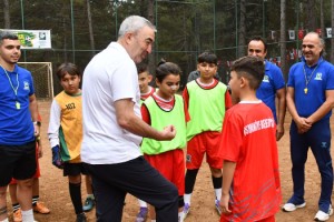 Zorkun Yaylasında Samet Aybaba Futbol Turnuvası Başladı