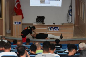 Osmaniye OSB’de Acil Durum ve Afet Eğitimi Düzenlendi