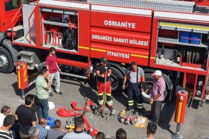 Osmaniye OSB’de Fabrikalara İtfaiye Eğitimi Verildi