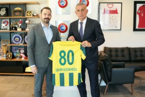 Osmaniyespor Başkanı, TFF Başkanı’nı makamında ziyaret etti