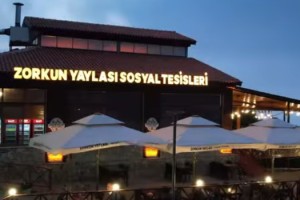Zorkun Yaylası’nda açılan tesisler ailelerin uğrak noktası oldu