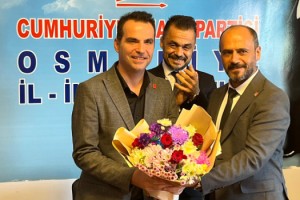 Ahmet Salgut görevi CHP’li Barış Özener’e devretti