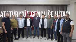 Cumhuriyetin 102. Yılında Gençlerden Örnek Davranış