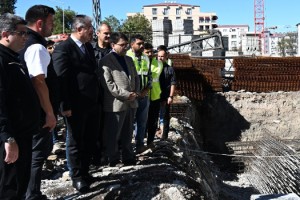 Osmaniye Valisi Yılmaz Deprem Konutlarını İnceledi