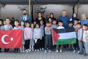 Osmaniyeli Öğrencilerden Gazze’ye Destek