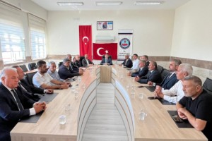 Toprakkale Kaymakamı Volkan Özer, Muhtarlarla Bir Araya Geldi