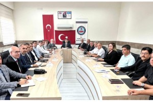 Toprakkale’de Eğitim Değerlendirme Toplantısı Yapıldı