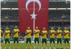 Amatör Müsabakalarda Şehitler İçin Saygı Duruşu