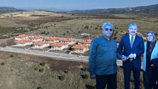 Karagedik Köyü’nde 12 Deprem Konutu Teslim Edildi