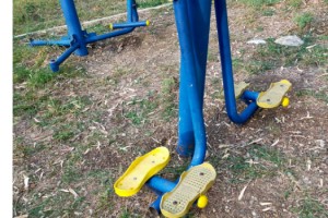 Köylüler parktaki spor aletlerinin yenilenmesini istiyor