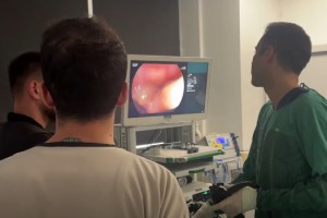 Osmaniye'de Erken Evre Tümörler Ameliyatsız Tedavi Ediliyor