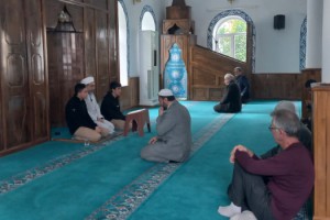 Toprakkale’de Öğrenciler Camide Yasin-i Şerif Okudu