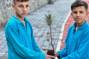 Ellek’te Mesire Alanı Öğrencilerle Yeşeriyor