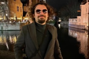 Kadirli’deki Görme Engelli Öğretmene Vali Erdinç Yılmaz’dan Övgü