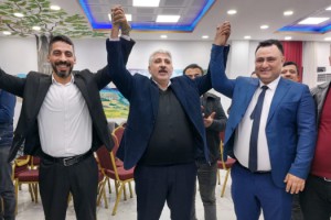 Toprakkale Esnaf Odası’nda Bahri Koca Yeniden Başkan Seçildi