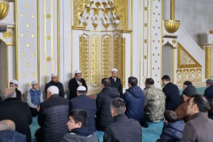 Toprakkale’de Sabah Namazı Programına Protokol de Katıldı