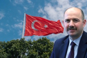 Vali Mehmet Fatih Serdengeçti’den Bayrak Saldırısına Kınama