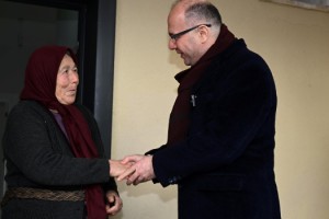 Vali Serdengeçti Düziçi Böcekli’de Köy Konutlarını Teslim Etti