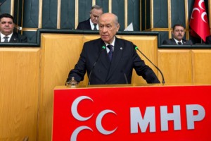 Bahçeli: "Öcalan umuda, Ahmetler makama ve Demirtaş yuvasına....."