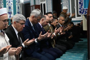 Osmaniye’de 6 Şubat Şehitleri Dualarla Anıldı, Bakan Memişoğlu da Katıldı