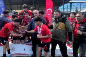 Osmaniye’de Yıldız Erkek Futbol İl Birincisi Turan Ortaokulu Oldu
