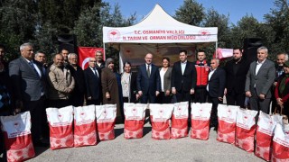 Osmaniye’de Çiftçilere Büyük Tohum Desteği