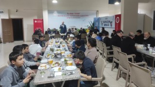 Osmaniye’de Kur’an Kursunda Yetimlere Özel İftar Programı