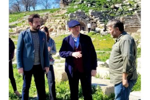 Vali Serdengeçti Kastabala Antik Kenti’nde Çalışmaları İnceledi