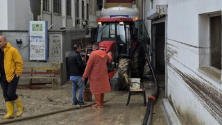 Bakanlıktan Selzedelere Destek