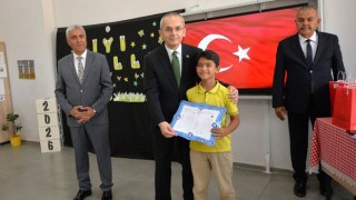 Osmaniye'de Karne Heyecanı: 532 Okulda Yaz Tatili Başladı