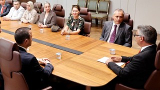 Çenet ve Osmaniye Heyeti, KKTC Cumhurbaşkanı Erhürman Tarafından Kabul Edildi