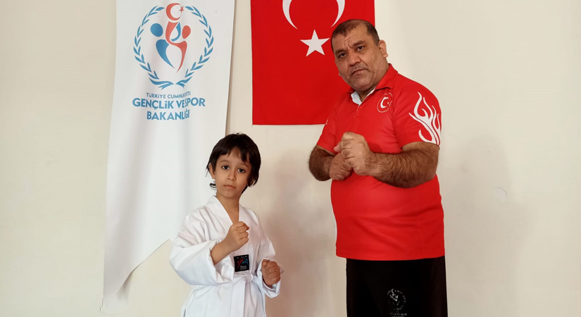 Otizmli Mustafa Kemal’e Destek Verelim!