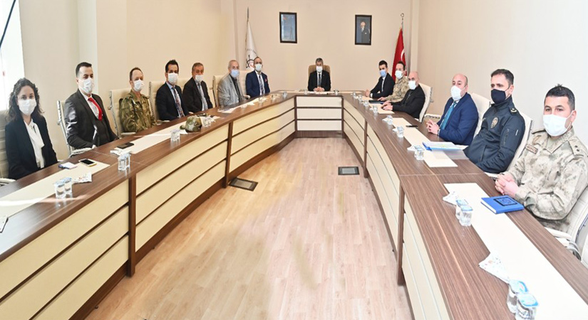 Asayiş ve Pandemi toplantısı Bahçe’de yapıldı