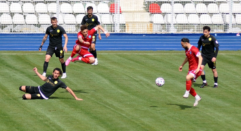 Osmaniyespor Kendi Evinde Elazığ Karakoçan’a 3-1 Yenildi