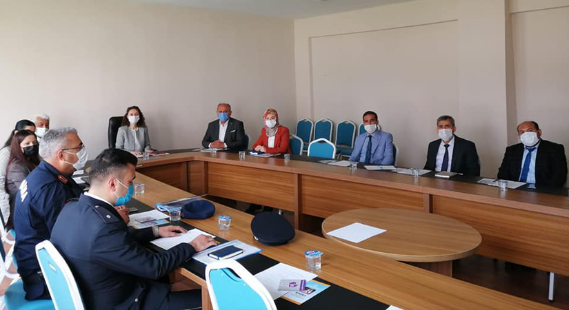 Sumbas’ta “Kadına şiddetle mücadele” görüşüldü