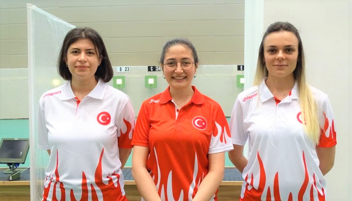 Manisa’nın millisinden Türkiye rekoru